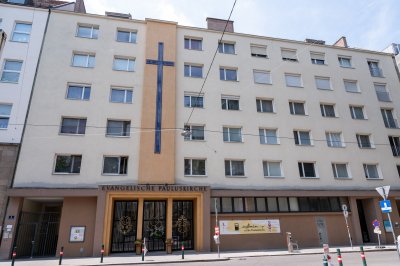 Außenfassade der Pauluskirche Außenfassade der Pauluskirche